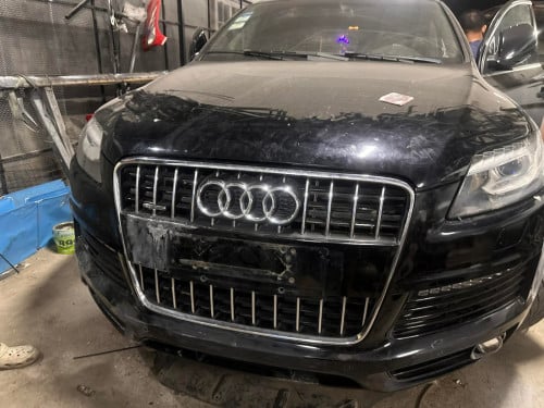 Audi q7 2008 ម៉ាស៊ូត