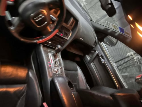 Audi q7 2008 ម៉ាស៊ូត