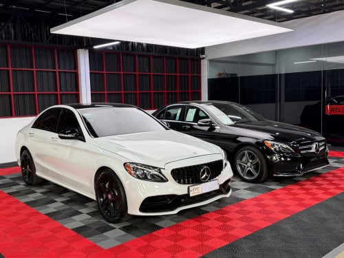 C300 AMG 2015 / Black / White