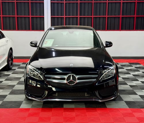 C300 AMG 2015 / Black / White
