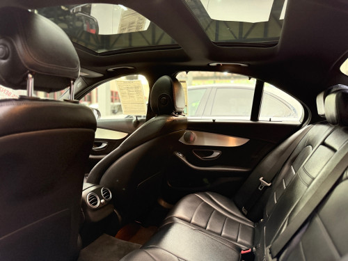 C300 AMG 2015 / Black / White
