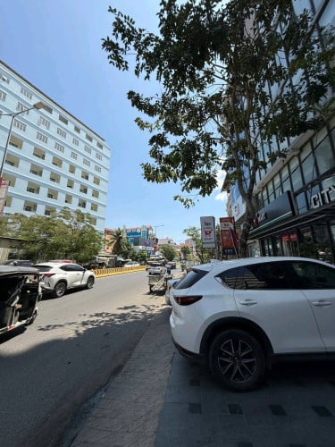 Commercial space available for rent