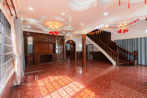 Commercial Villa For Rent in BKK1