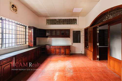 Commercial Villa For Rent in BKK1