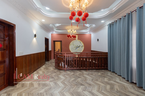 Commercial Villa For Rent in BKK1