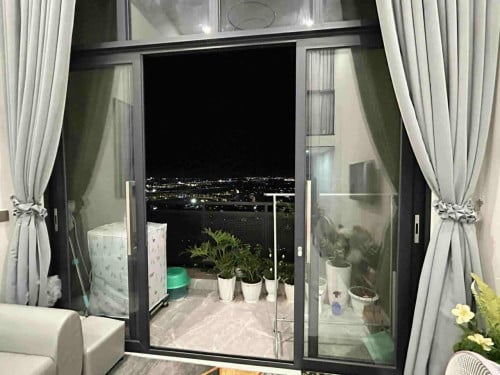 Condo L towner duplex one bedroom urgent sell