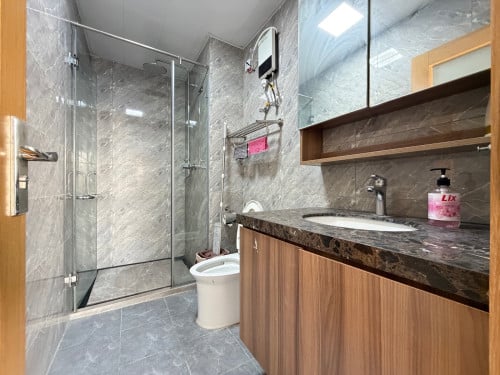 Corner 1 bedrooms for rent in Yuetai condos