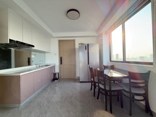 Corner 1 bedrooms for rent in Yuetai condos