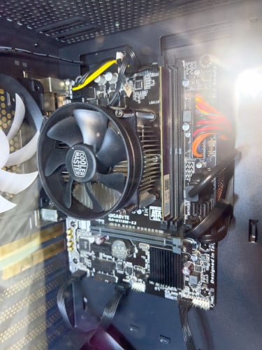Desktop core i5 7gen RAM 8GB DDR4 SSD 256GB HDD 1T