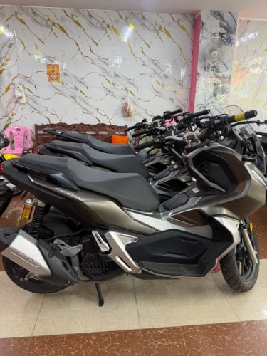 Honda ADV 022 ក្រដាសពន្ធ japan