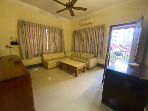 Apartment for Rent in BKK1 | BKK1房子出租
