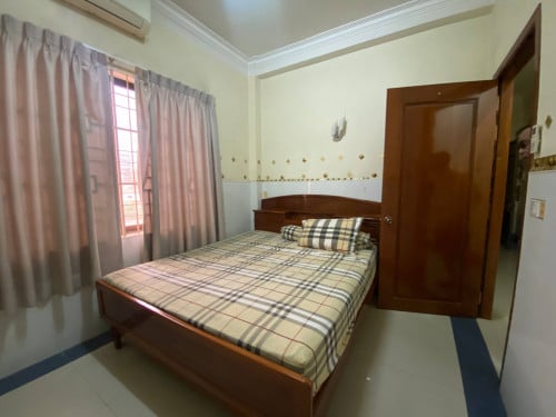 Apartment for Rent in BKK1 | BKK1房子出租
