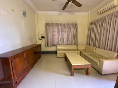 Apartment for Rent in BKK1 | BKK1房子出租