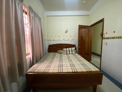 Apartment for Rent in BKK1 | BKK1房子出租