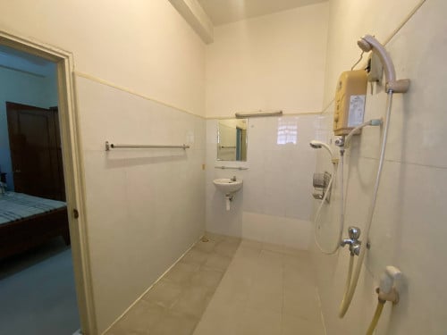 Apartment for Rent in BKK1 | BKK1房子出租