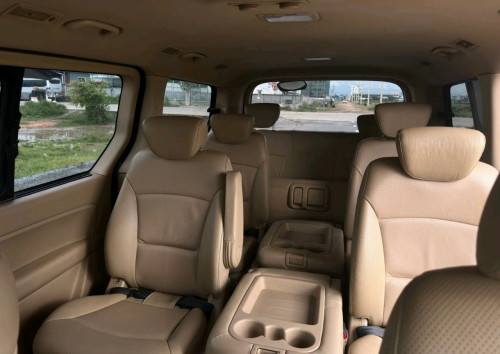 Hyundai H1 2019 full option 2AP