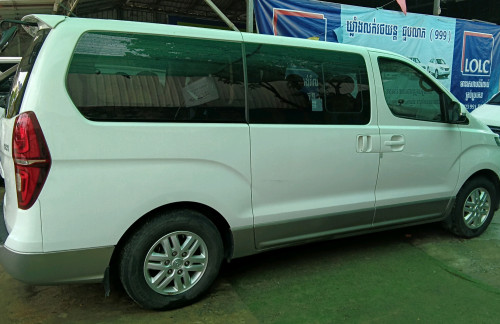 Hyundai H1 2019 full option 2BAxx