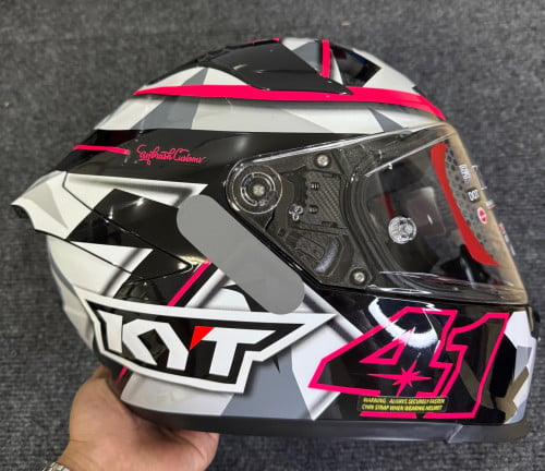 KYT STRIKER 41 Race