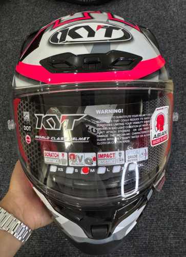 KYT STRIKER 41 Race