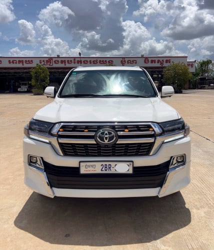 Land Cruiser 2008 upgraded 2021