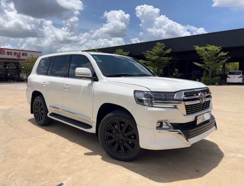 Land Cruiser 2008 upgraded 2021