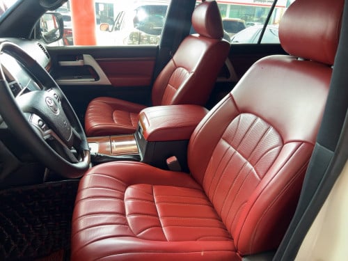 Land Cruiser 2008 upgraded 2021