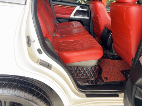 Land Cruiser 2008 upgraded 2021