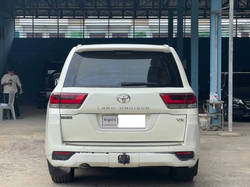 Land Cruiser 2013 up 2023 VXR Full Option