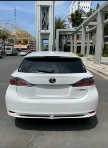 Lexus ct 200h  2013 Foport full option 2BGxx