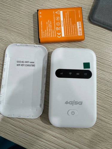 Modem Wifi ប្រេីស៊ីម ភ្ជាប់បានច្រើន ទូរសព្ទ ថ្ម3000 mAh អាប្រេីបានរហូតដល់14h