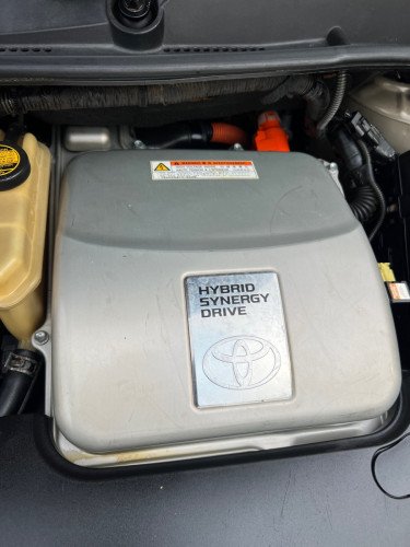 Prius 2007 half full