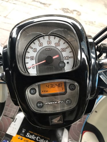 SCOOPY I 2019( ម៉ូតូស្អាត90%មិនមានក្រូម៉េខ្ចៅនិងបាញ់ថ្នាំ)