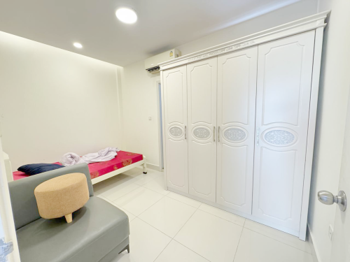 Shophouse for Rent
