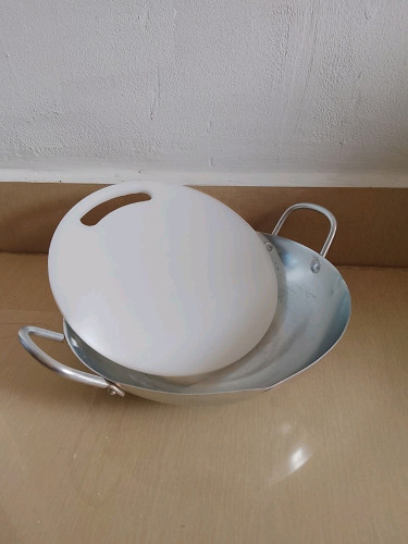 Take all kitchen ware for 20 usd