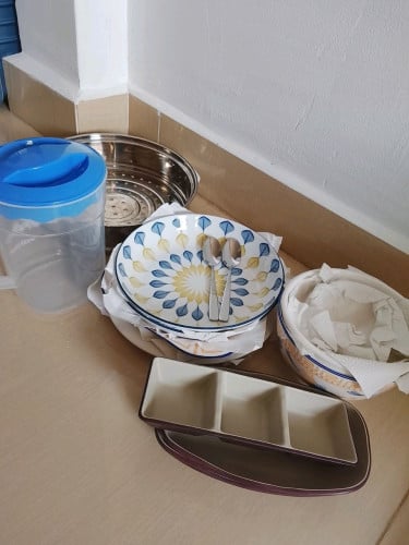 Take all kitchen ware for 20 usd