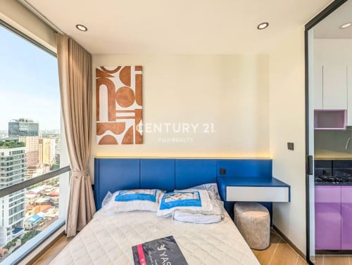 Time Square 5 Condominium