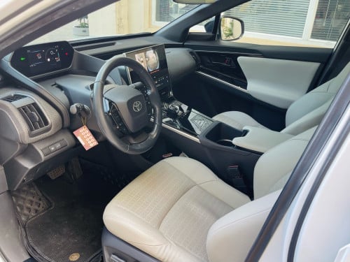 Toyota BZ4x Option Max