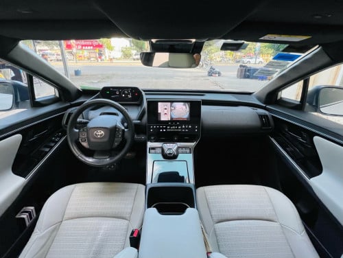 Toyota BZ4x Option Max