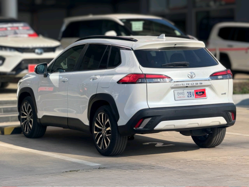 TOYOTA COROLLA CROSS 2023