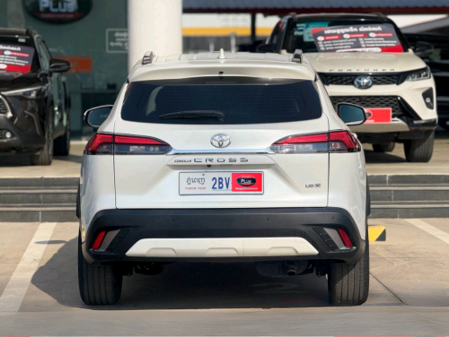TOYOTA COROLLA CROSS 2023