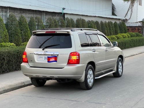 Toyota highlander year 2002 pong1 limited full