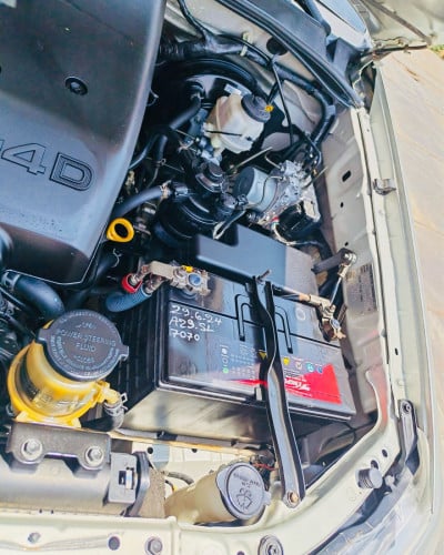 Toyota Hilux Vigo 2014 សំណុំហ្សុីន ឡានក្រុមហ៊ុន ថ្មីឥតទាស់