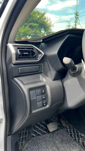 Toyota Rrize 2023 full option 2BR