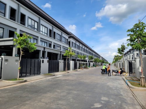 Villa for rent at 6A (NK)