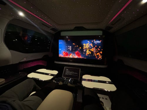 Zeekr 009 Glory VIP 4 Seats