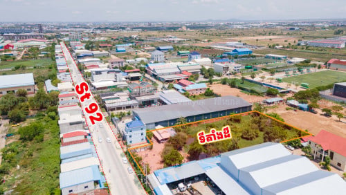 ដី ទីតាំងល្អ លក់បន្ទាន់!!