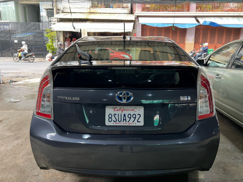 ធានាឡាននៅសំណុំ ពិន្ទុកប់