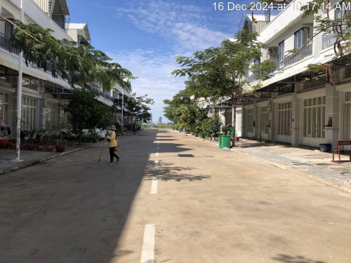 ផ្ទះអាជីវកម្មសម្រាប់ជួល
