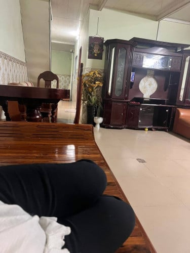 ផ្ទះលក់បន្ទាន់ ៤ម៉ឺនជាង(គីឡូលេខ៦) ចុះពីផ្លូវជាតិ២០០ម