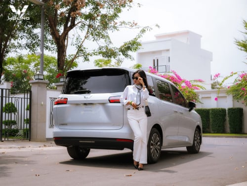 រថយន្ត 𝗦𝗧𝗔𝗥𝗟𝗜𝗚𝗛𝗧 𝟳𝟯𝟬 សេរីឆ្នាំ 2026  𝗠𝗣𝗩 𝟳កៅអី(ថ្មីខ្លាញ់គោ)